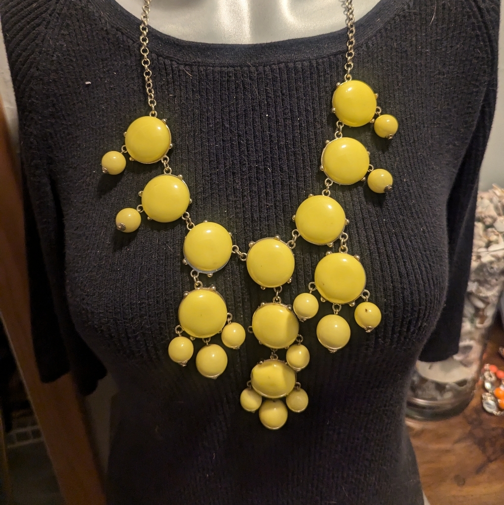 Erika Lyons Yellow Cluster Bubble statement necklace